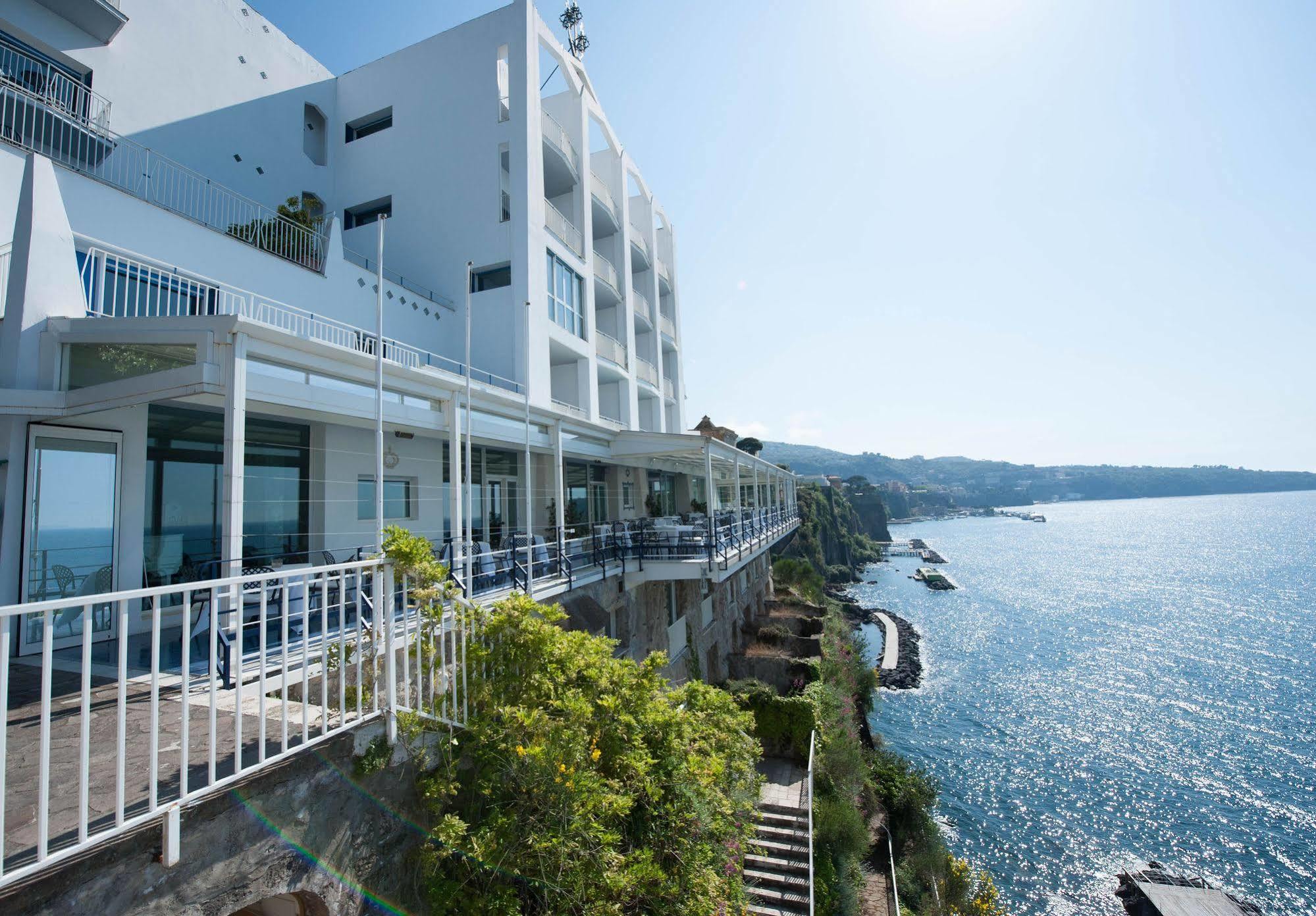 Parco Dei Principi Hotel Sorrento Exterior photo